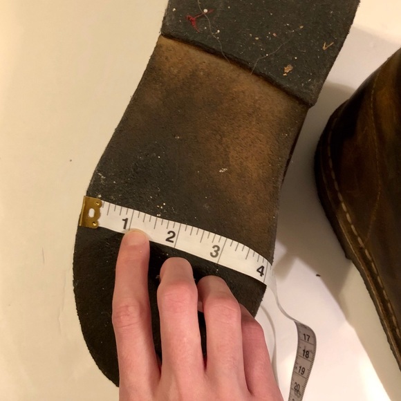 Clark’s Desert 🐪 boots 🥾 - Picture 8 of 8